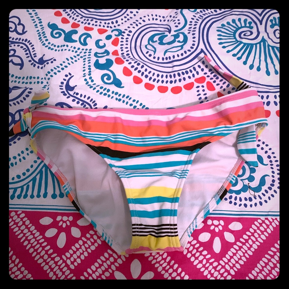 ❗️Super Cute Kids Roxy Swim Bottoms